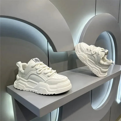 Designer Style Men Shoes White Comfortable Thick Platform Sneakers Fashion Casual Shoes Men 2025 New Brand Sports Trainers Tenis