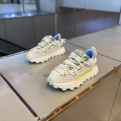 Mesh breathable dad shoes 2024 latest versatile casual sports shoes with thick soles and elevated height for men's running shoes