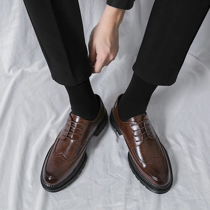 Men's leather shoes, Italian brand, versatile for business, formal wear, casual, high-quality brown, classic block shoes.