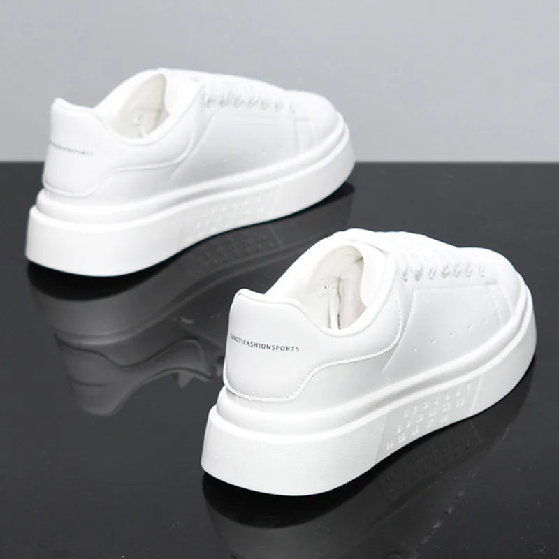 Fashion Men Skateboarding shoes Casual Sport Shoes Platform Sneakers Outdoor Breathable White Running Shoes Women Tennis Shoes