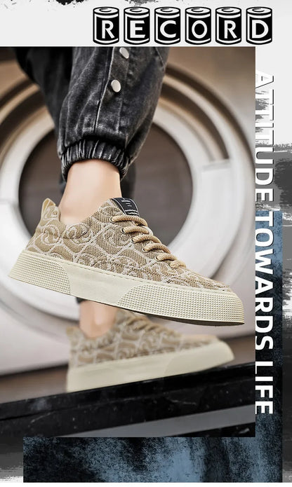 Casual Men's Canvas Shoes 2025 New Designer Men Skateboard Shoes Outdoor Breathable Flats Lace Up Walking Shoe Zapatillas Hombre