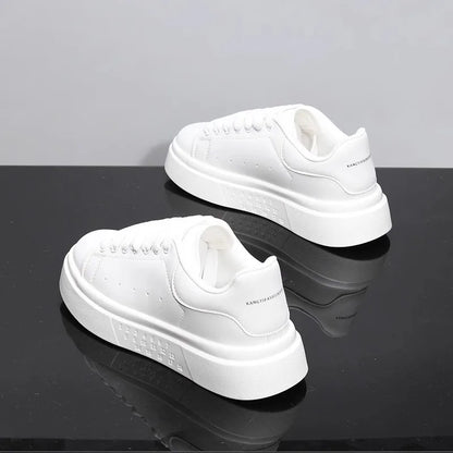 Fashion Men Skateboarding shoes Casual Sport Shoes Platform Sneakers Outdoor Breathable White Running Shoes Women Tennis Shoes