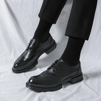 Men's leather shoes, Italian brand, versatile for business, formal wear, casual, high-quality brown, classic block shoes.