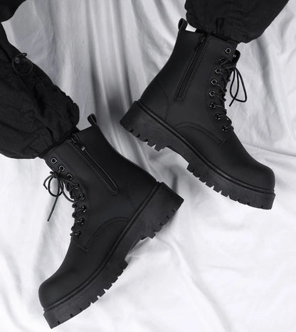 Men's Boots High Top Leather Boots British Style Black Ankle Boots Platform Lace Up Motorcycle Boot Couple Outdoor Casual Shoes