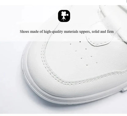 2025 Fashion Men Casual Platform Sneakes LaceUp Trainers Student Sneakes Mens Vulcanized Shoes Tennis Sneakers